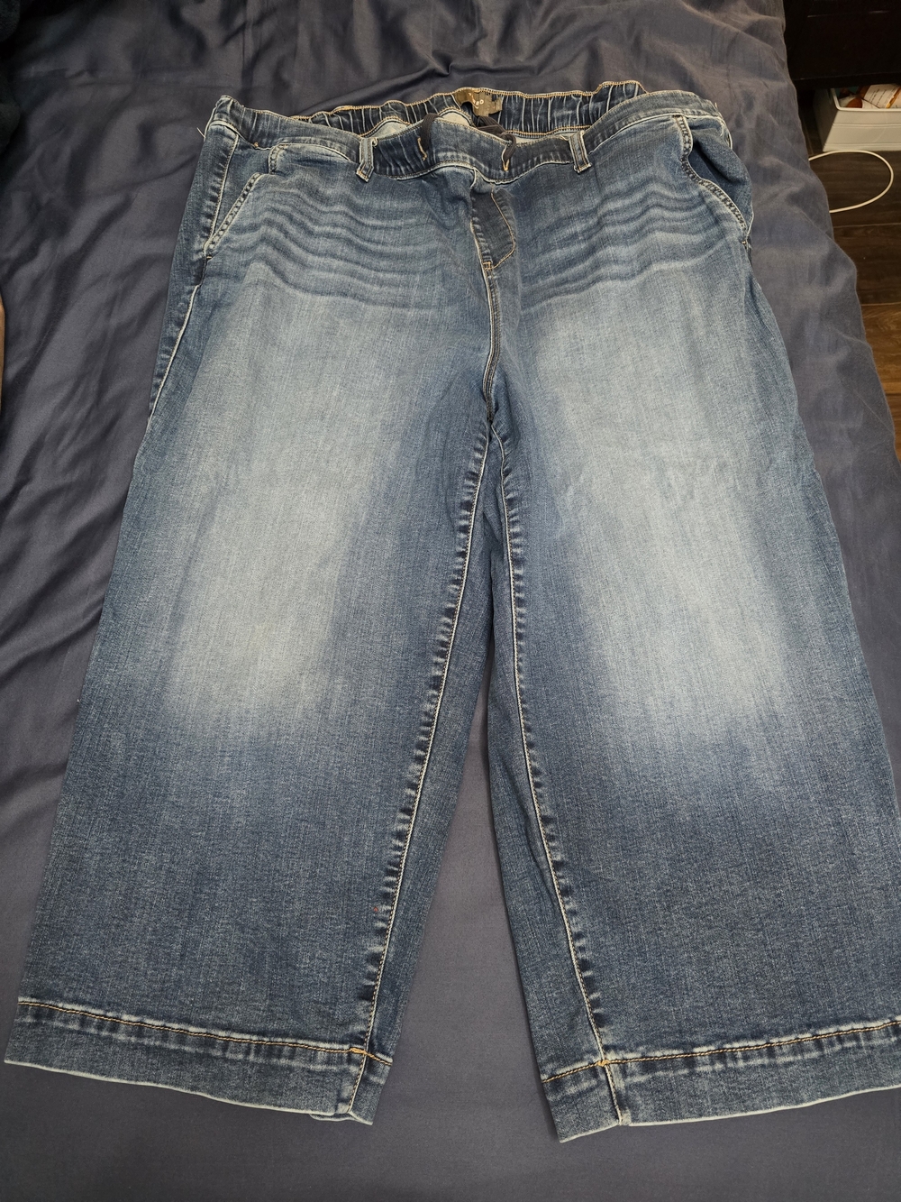 torrid Light Wash Cropped Jeans - Blue